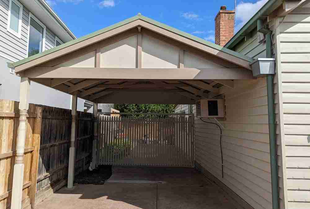 Custom made Melbourne carport turns heads